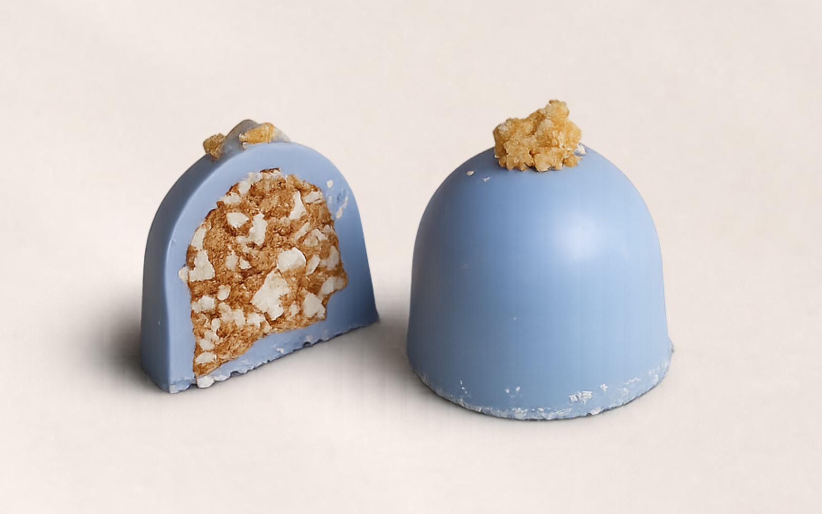 Hazelnut with lotus (blue) (1kg)